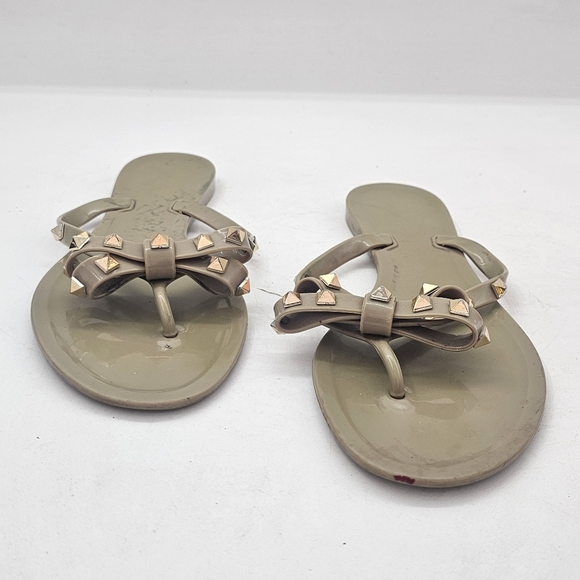 Valentino Garavani Rockstud PVC Jelly Thong Sandal Size 41 (US 10.5–11) - Picture 7 of 11